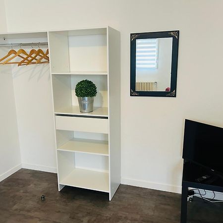 Le 2 - Grand Studio Caen Centre Port De Plaisance Екстериор снимка